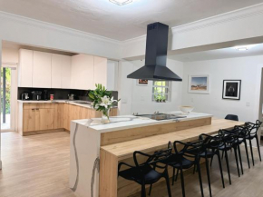 Amazing 3-bedroom modern home in Coral Gables area
